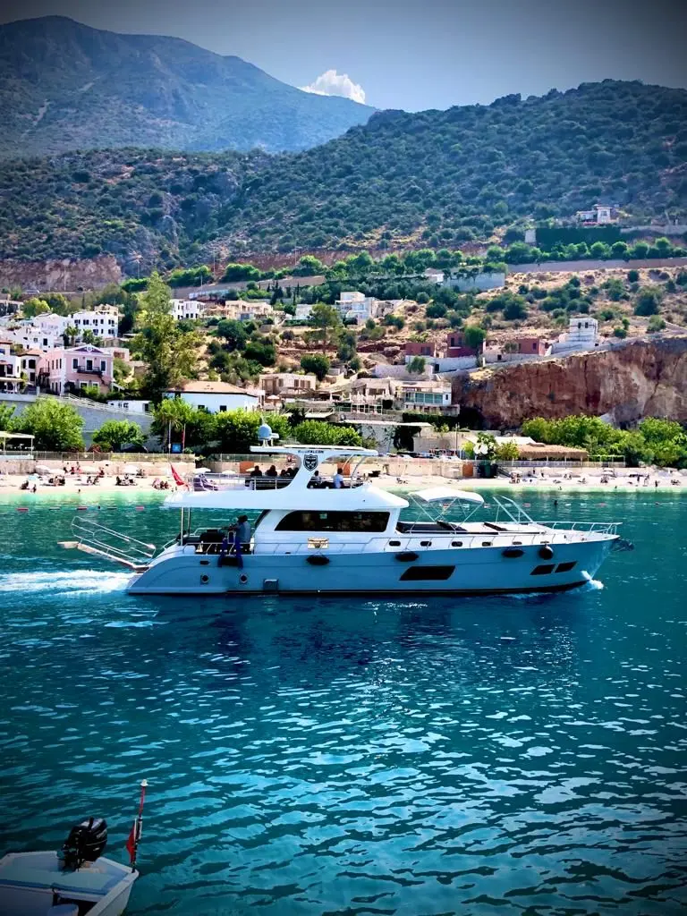 definetours royal falcon kalkan boat trip5